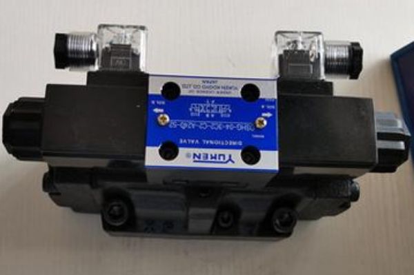 日本油研电液换向阀DSHG-06-3C4-C1C2-T-A120-N1-52