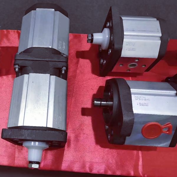 GHP2BK1 系列齿轮油泵