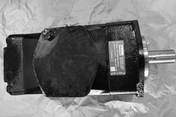 丹尼逊t7b叶片泵；DENISON叶片泵T6CB251R00B5与T6C-014-1R00-C4型号说明及技术参数