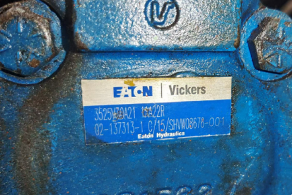 02-137313-1 3525V30A21-1AA22R双联叶片泵说明书